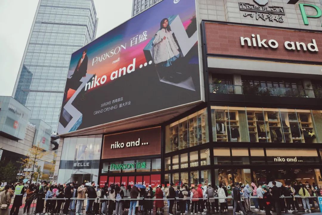 Satwoshi 在签约一个月后离开 SCARZ